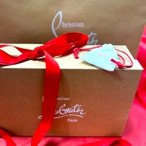 Louboutin **100%** AUTHENTIC Sz 37